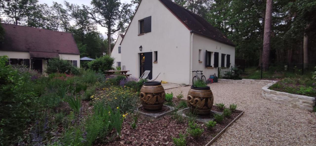 Maison Daubigny Corne-Biche Bagian luar foto